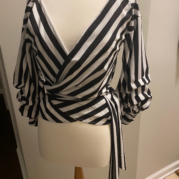 Blouse - Picture 1 of 2